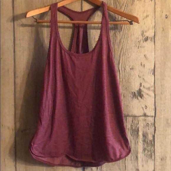 lululemon 105 F Singlet Bordeaux Drama size 4 - Picture 1 of 8